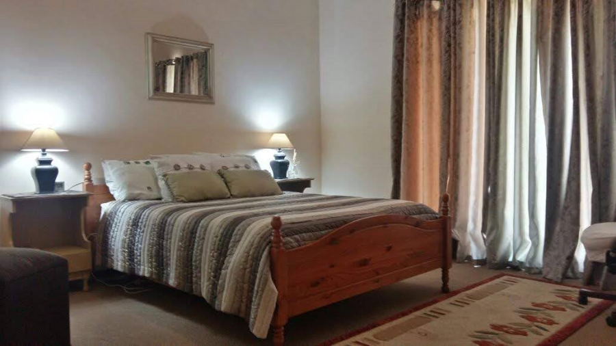 4 Bedroom Property for Sale in Protea Park North West